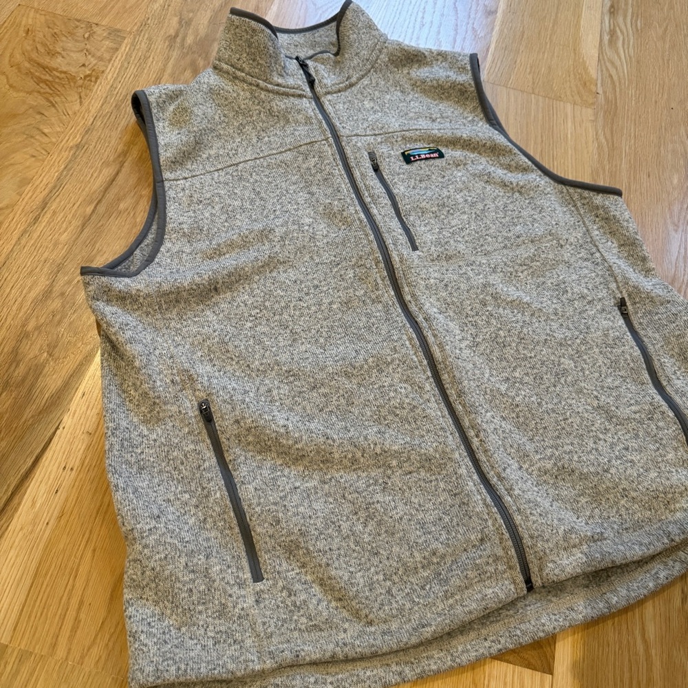 Mens LL Bean XL sweater fleece vest